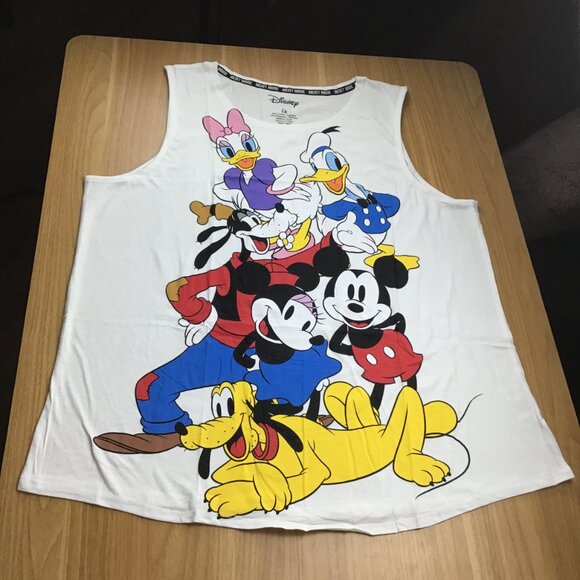 DISNEY MICKEY & FRIENDS Junior Plus Size Sleeveless Top Size 1X, 2X, 3X - Picture 3 of 5